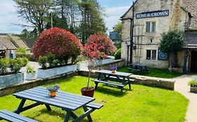 The Rose & Crown Farmhouse Kitchen